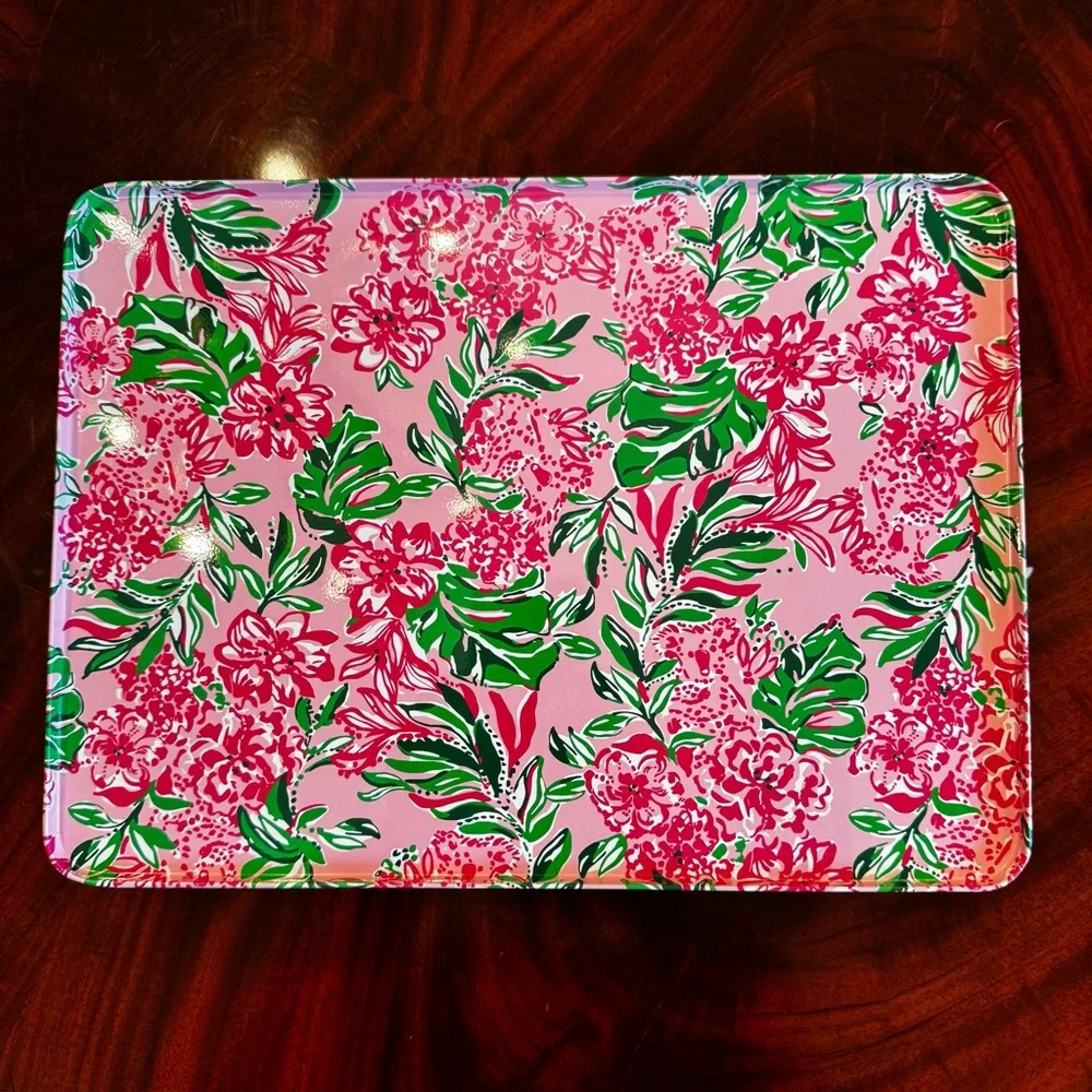 NWT Lilly Pulitzer Koala La La Cookie Exchange Kit Tin Cookie Cutters